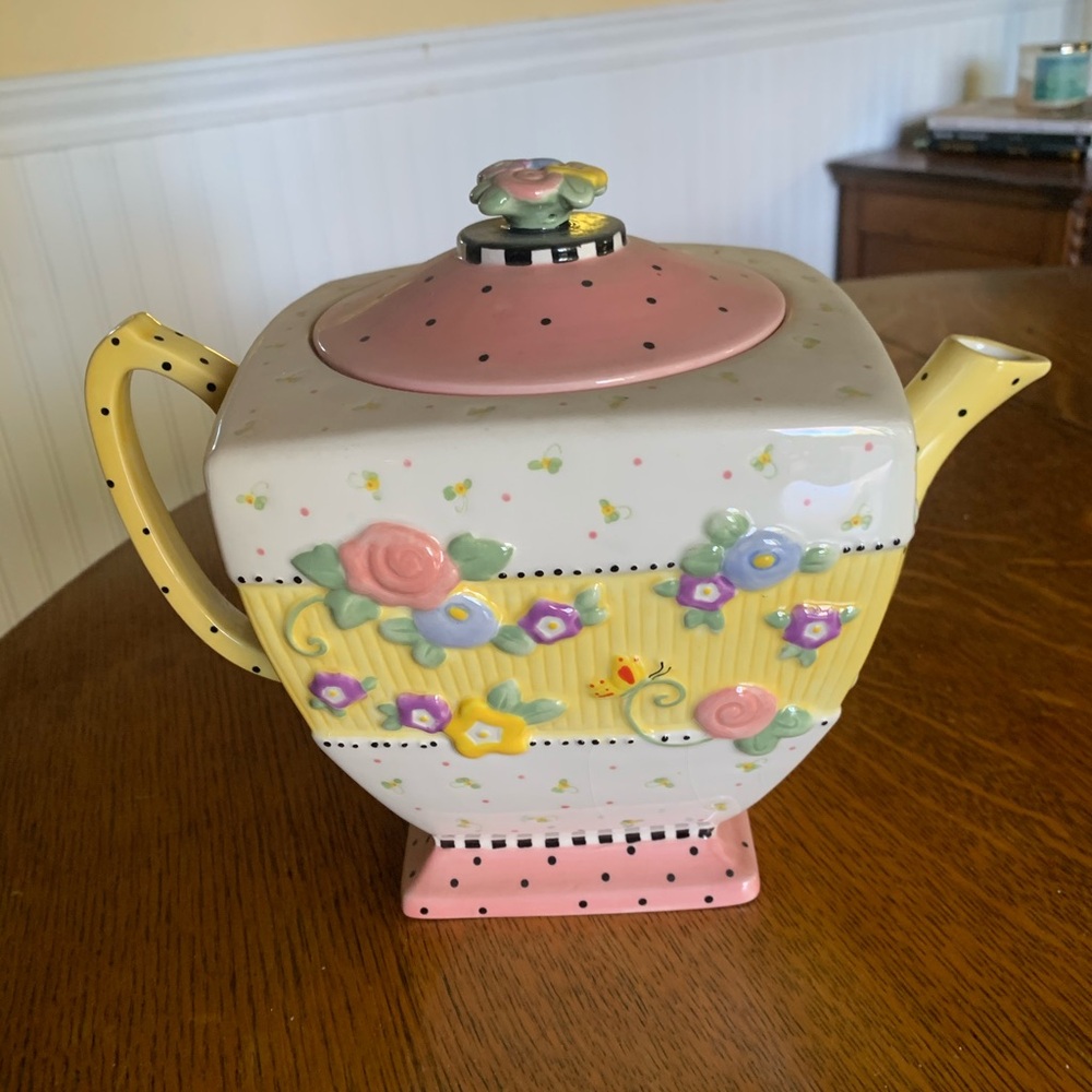 Mary Engelbreit vintage tea pot flowers pastels